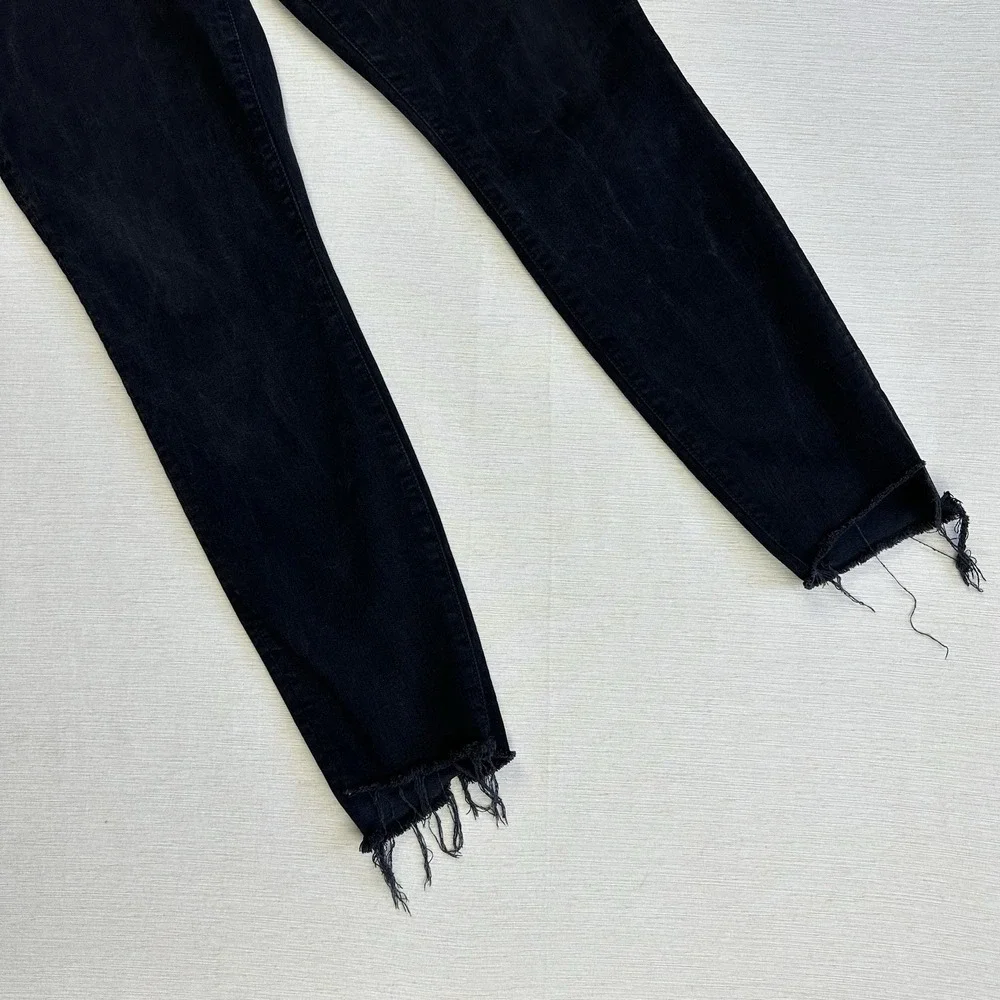 Mother Stunner Zip Ankle Step Fray Jeans Size 31 Black USA Not Guilty Wash - Picture 5 of 13